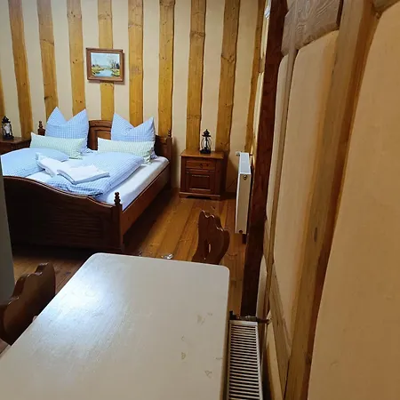 3 Bett Immergrün * Stadtroda